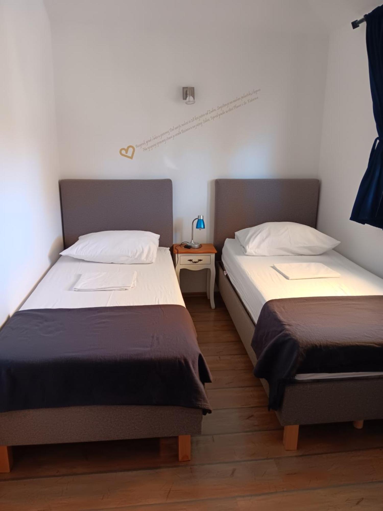 Apartments Emma Биоград-на-Мору Экстерьер фото