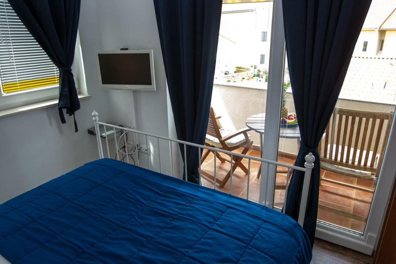 Apartments Emma Биоград-на-Мору Экстерьер фото